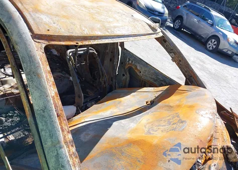 2011 Honda Accord 2.4 Lx z USA, uszkodzony, nr VIN 1HGCP2F39BA021112